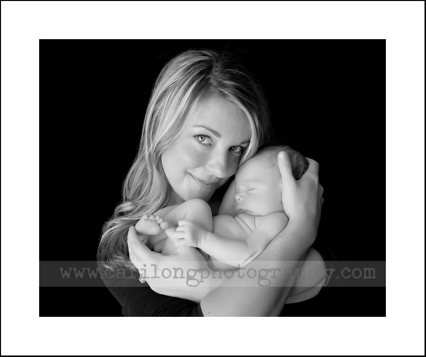 newborn photographer in chapel hill and raleigh