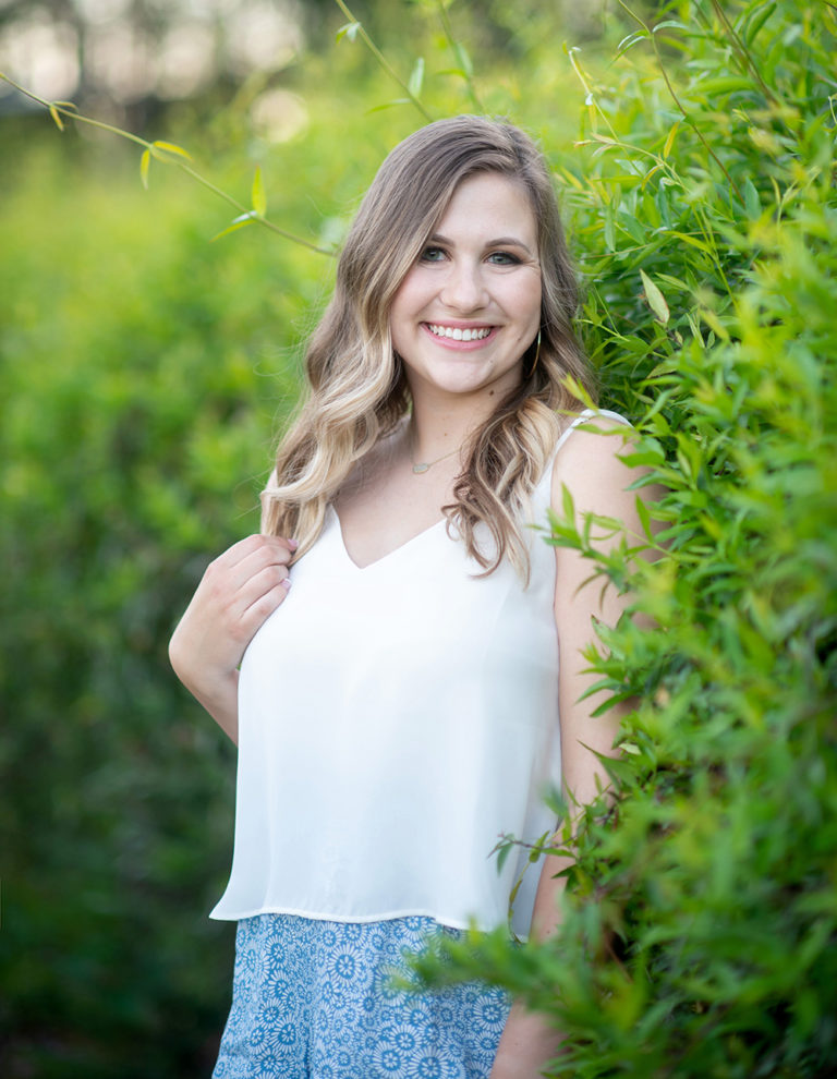 Megan | Raleigh Senior Photographer - Cari Long Photography