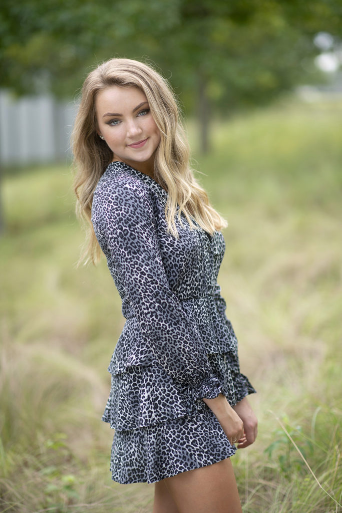 Emily | Cary Senior Portraits - Cari Long Photography