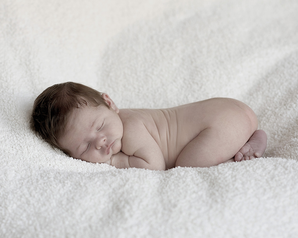 Maternity and NEWborn Photgrapher Cari Long Photography in Raleigh, North Carolina